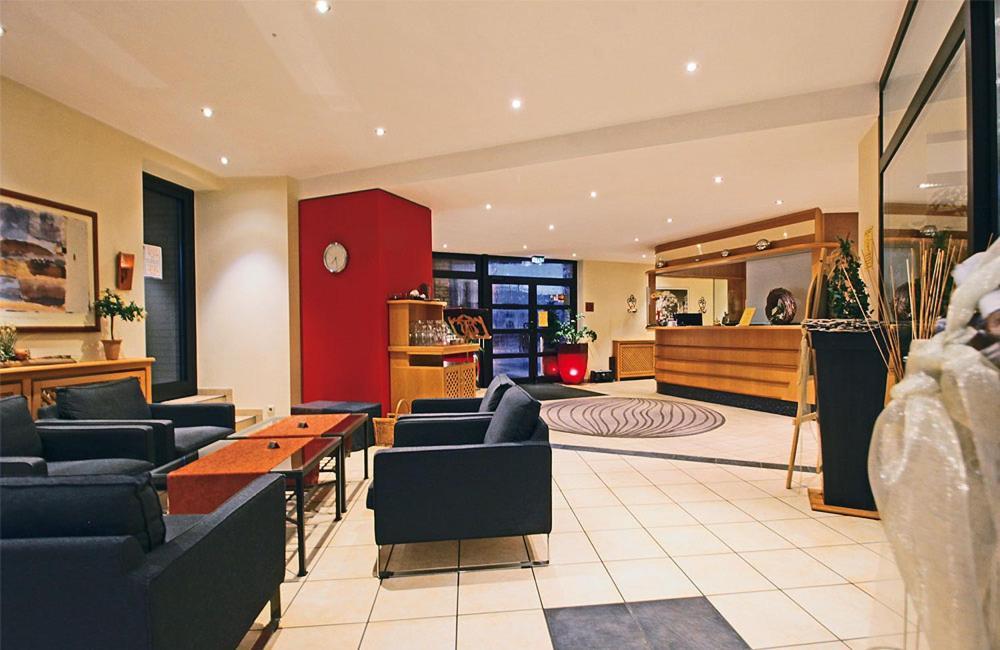Hotel Lindenkrug Gütersloh Extérieur photo